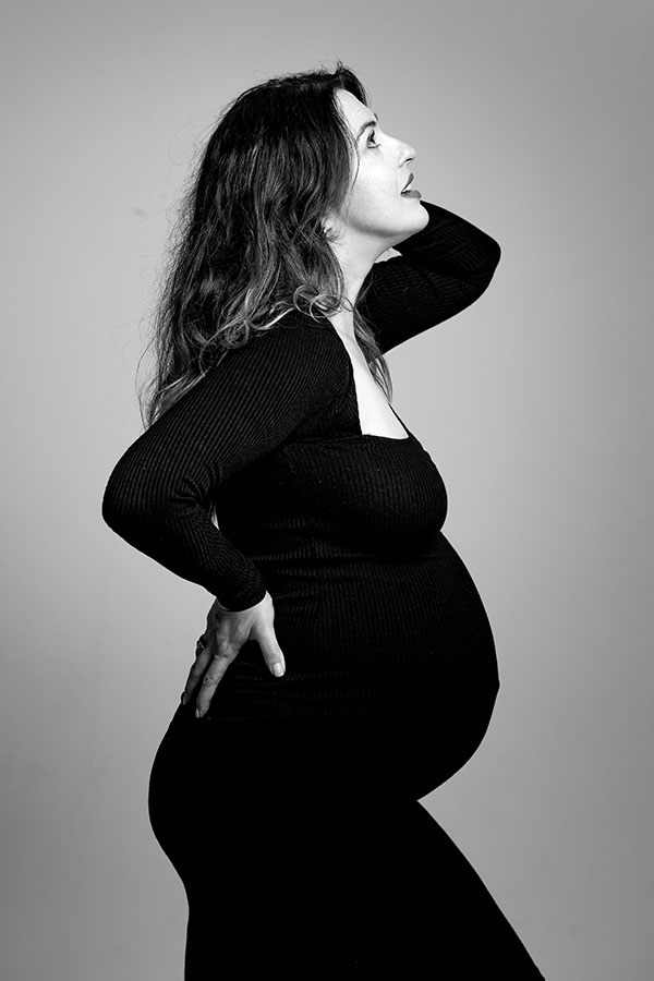Zwangerschapsshoot Himawari Fotostudio Fotografie: Esther de Cuijper Fotografie